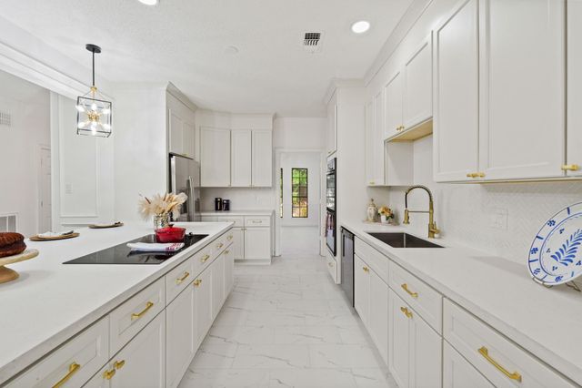 1714 Plantation Drive, Richmond, TX 77406