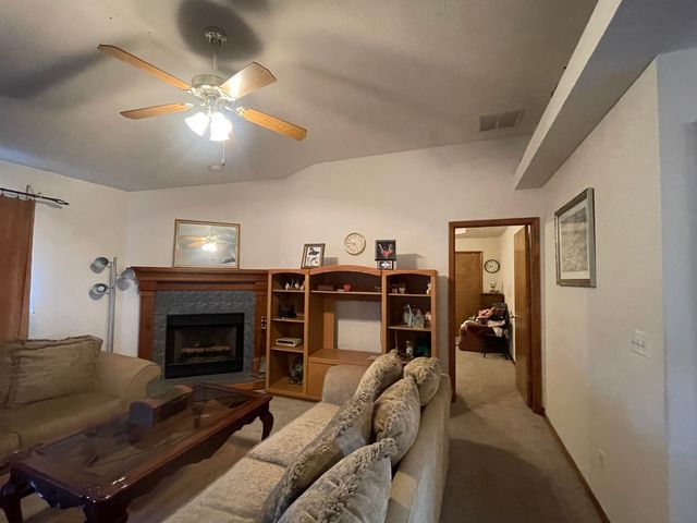 3502 W Village Terrace, Springfield, MO 65810