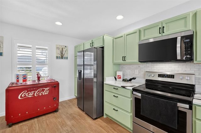 11367 LAUFERSKY LANE, Oxford, FL 34484