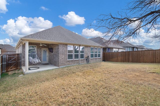 4113 Crossroads Court, Oak Point, TX 75068
