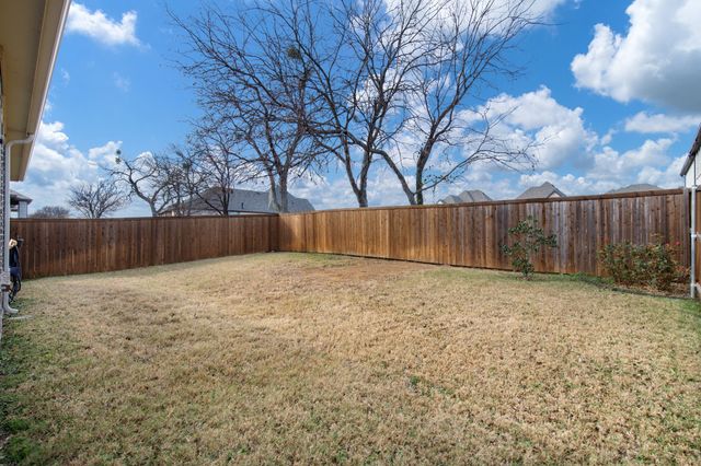 4113 Crossroads Court, Oak Point, TX 75068