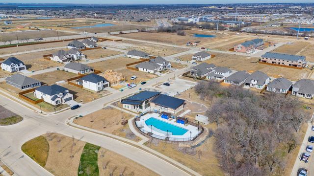 4113 Crossroads Court, Oak Point, TX 75068