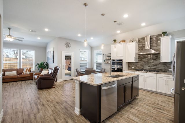 4113 Crossroads Court, Oak Point, TX 75068