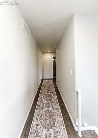 7724 Canyon Oak Drive, Colorado Springs, CO 80922