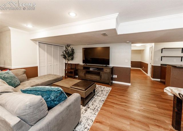7724 Canyon Oak Drive, Colorado Springs, CO 80922