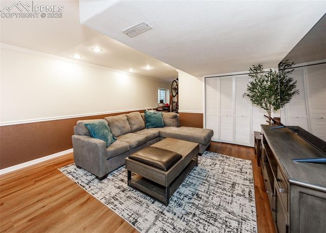 7724 Canyon Oak Drive, Colorado Springs, CO 80922
