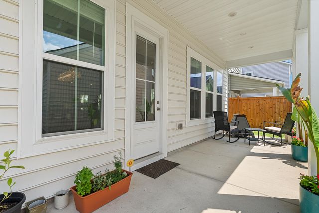890 Clay Field Trail, Summerville, SC 29485