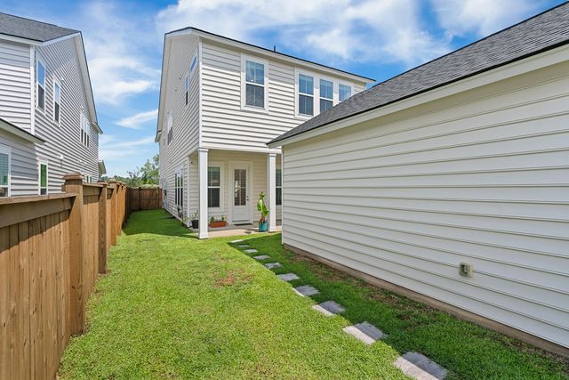 890 Clay Field Trail, Summerville, SC 29485