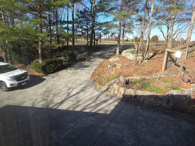 887 Sunset Drive, Rising Fawn, GA 30738