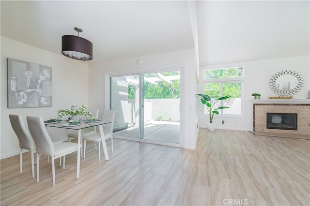 34 Stanford Court, Irvine, CA 92612