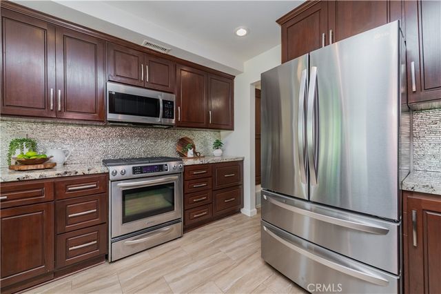 34 Stanford Court, Irvine, CA 92612