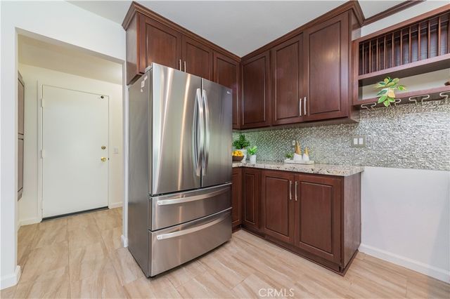 34 Stanford Court, Irvine, CA 92612