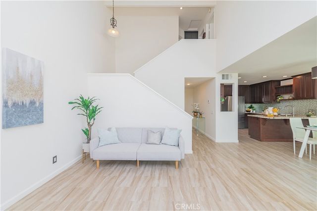 34 Stanford Court, Irvine, CA 92612