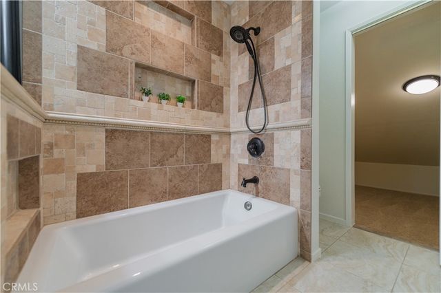 34 Stanford Court, Irvine, CA 92612