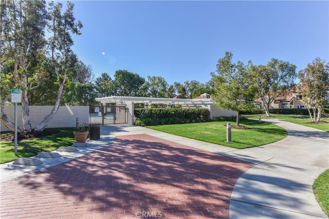 34 Stanford Court, Irvine, CA 92612
