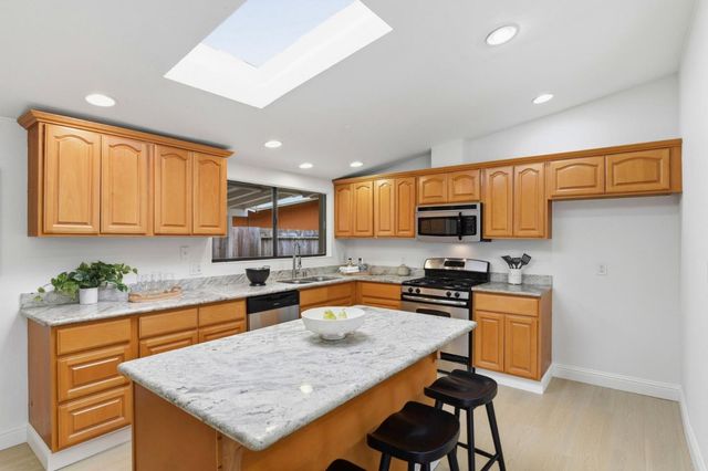 794 Lakemuir Drive, Sunnyvale, CA 94089