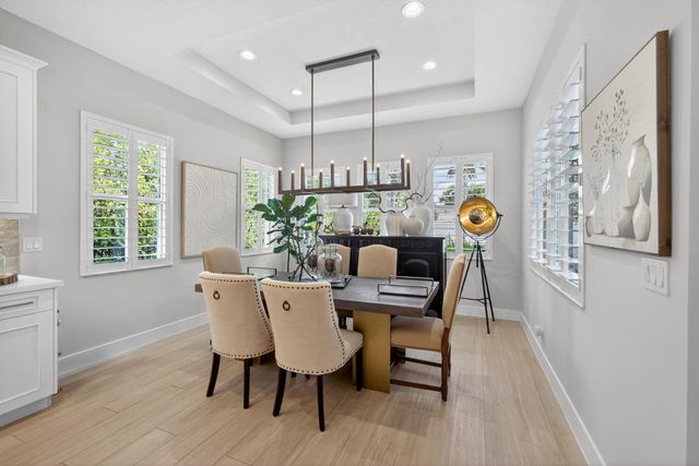 9374 Crestview Circle, Palm Beach Gardens, FL 33412