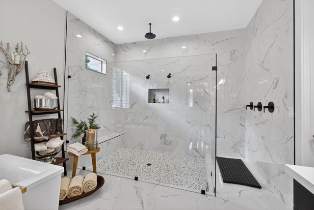 9374 Crestview Circle, Palm Beach Gardens, FL 33412