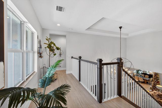 9374 Crestview Circle, Palm Beach Gardens, FL 33412