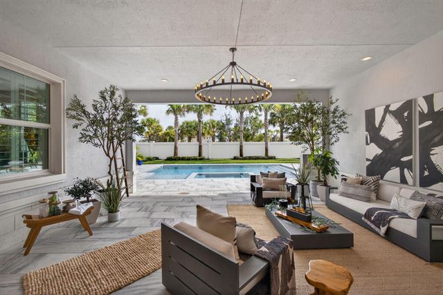 9374 Crestview Circle, Palm Beach Gardens, FL 33412