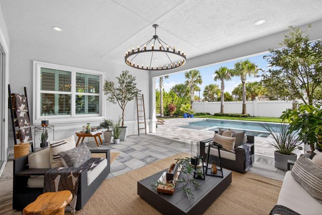 9374 Crestview Circle, Palm Beach Gardens, FL 33412