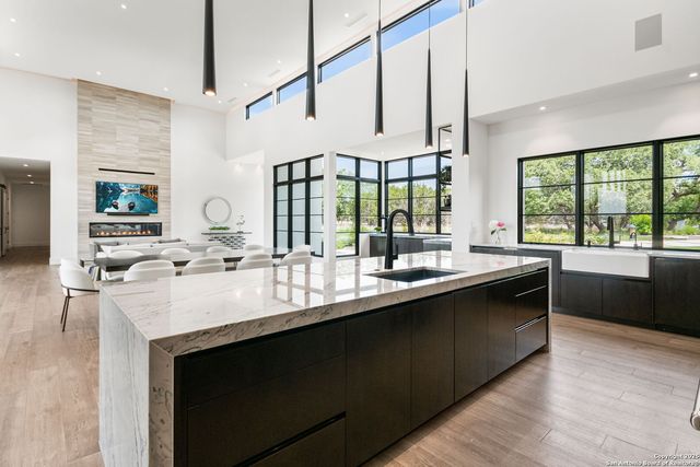 125 Monterey Trail, Boerne, TX 78006