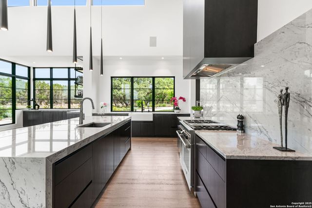 125 Monterey Trail, Boerne, TX 78006