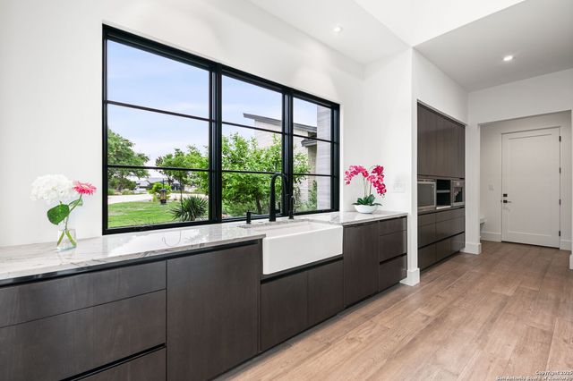 125 Monterey Trail, Boerne, TX 78006