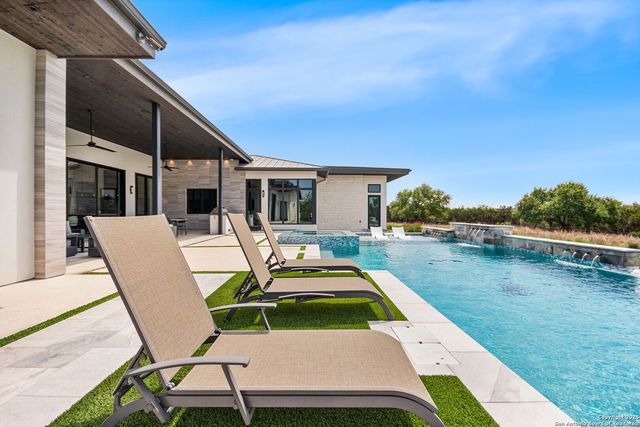 125 Monterey Trail, Boerne, TX 78006