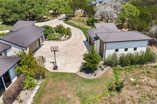 125 Monterey Trail, Boerne, TX 78006