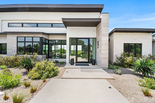 125 Monterey Trail, Boerne, TX 78006