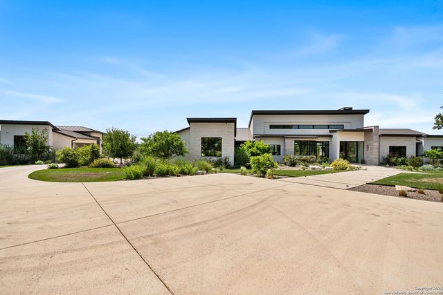 125 Monterey Trail, Boerne, TX 78006