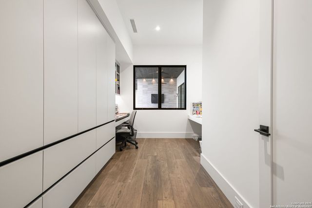 125 Monterey Trail, Boerne, TX 78006