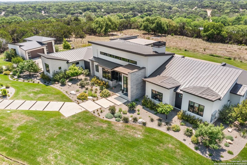 125 Monterey Trail, Boerne, TX 78006