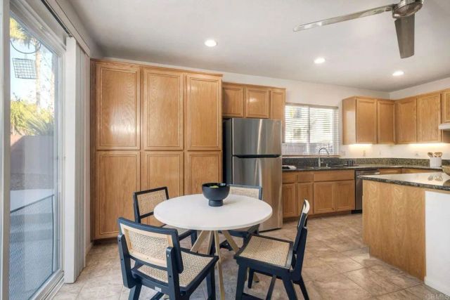 3840 Stoneridge Road, Carlsbad, CA 92010