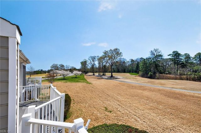 504 Crystal Bay CIR, Suffolk, VA 23435