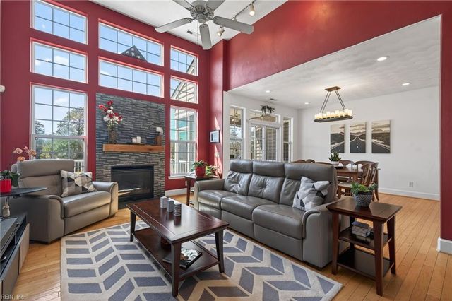 504 Crystal Bay CIR, Suffolk, VA 23435