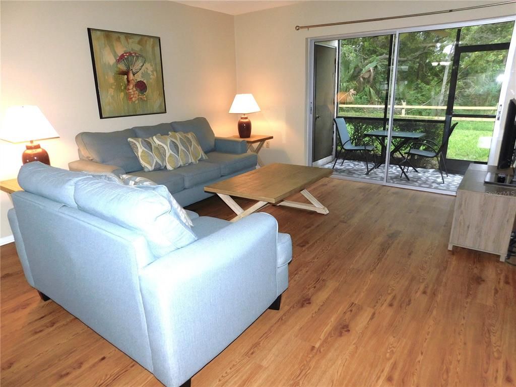 Image 15 of property listing at 105 PALMETTO COURT, Oldsmar, FL 34677