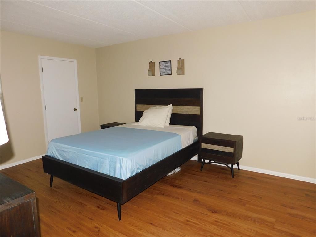 Image 19 of property listing at 105 PALMETTO COURT, Oldsmar, FL 34677