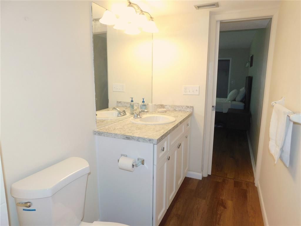 Image 22 of property listing at 105 PALMETTO COURT, Oldsmar, FL 34677