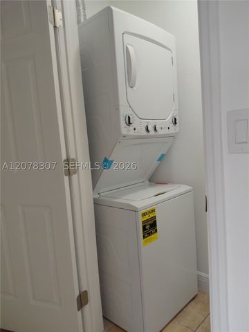5461 W 24th Ave 67, Hialeah, FL 33016