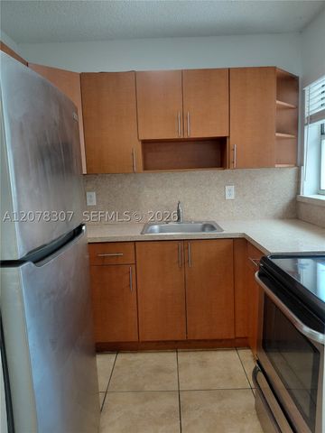 5461 W 24th Ave 67, Hialeah, FL 33016