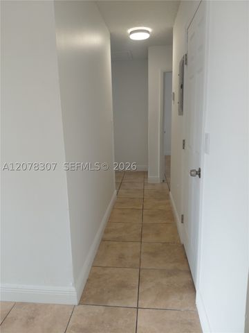5461 W 24th Ave 67, Hialeah, FL 33016
