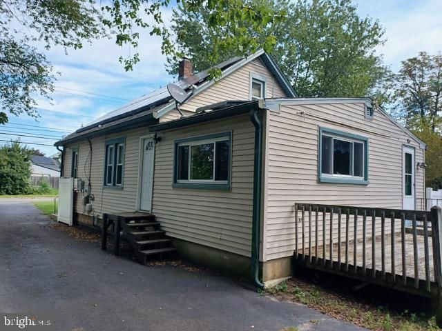 525 RADIX RD, Williamstown, NJ 08094