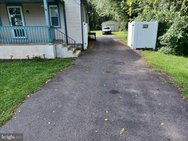 525 RADIX RD, Williamstown, NJ 08094