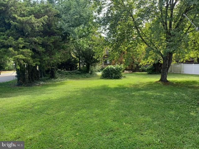 525 RADIX RD, Williamstown, NJ 08094