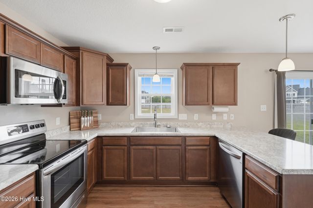 602 Ranch Hand Lane, Jacksonville, NC 28546