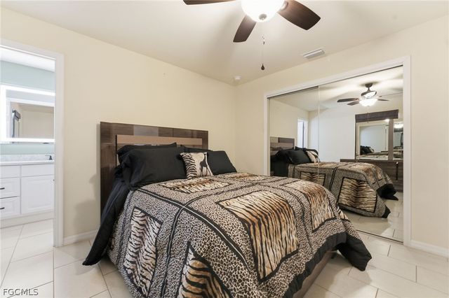 526-528 SE 5th PL, Cape Coral, FL 33990