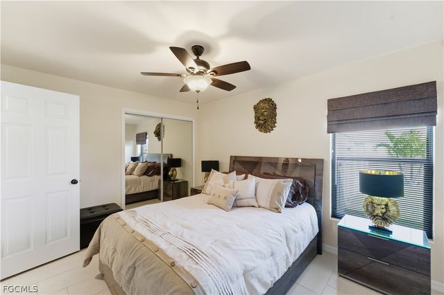 526-528 SE 5th PL, Cape Coral, FL 33990