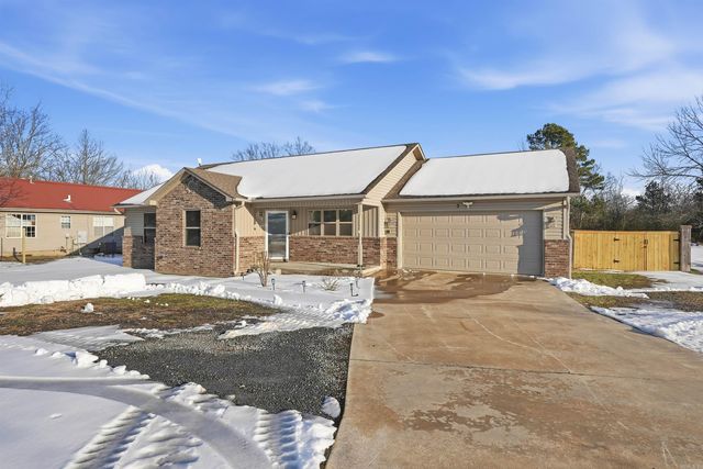 3 Cedar St, Greenbrier, AR 72058